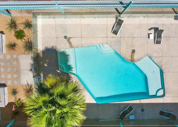 Bright Micro-flat Steps From Dtph Pool & Parking Apartamento Phoenix